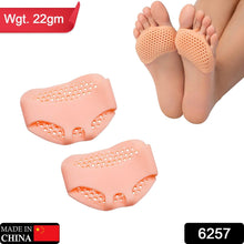 SILICONE TIPTOE PROTECTOR AND COVER USED IN PROTECTION OF TOE FOR MEN AND WOMEN