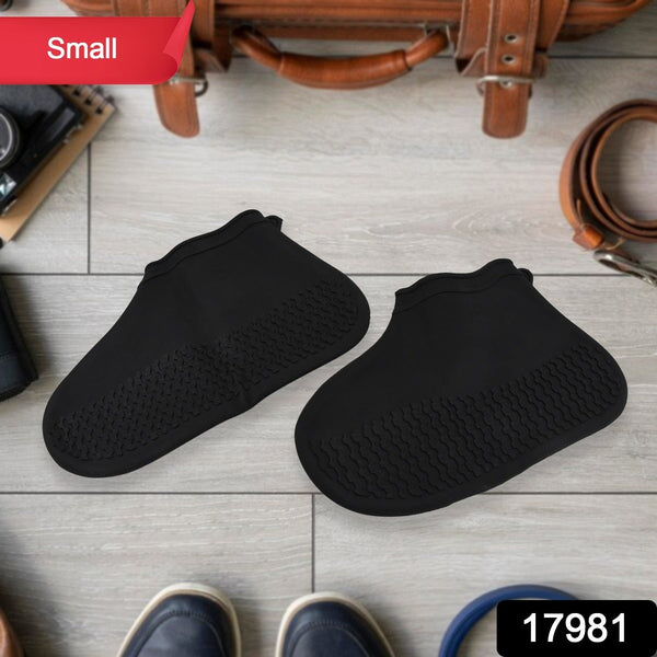 Non-Slip Silicone Rain Reusable Anti skid Waterproof Fordable Boot Shoe Cover (Small Size/ 1 Pair)